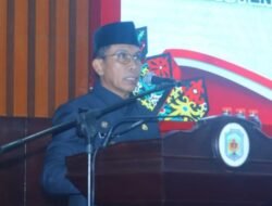 Hermon Hadiri Rapat Paripurna DPRD Ke-5