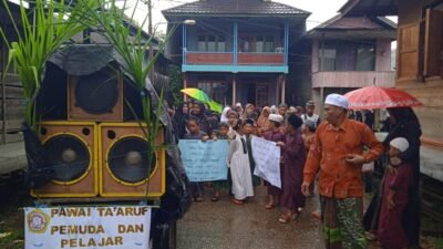 Pawai Ta'aruf Pemuda dan Pelajar se-Kelurahan Montallat II