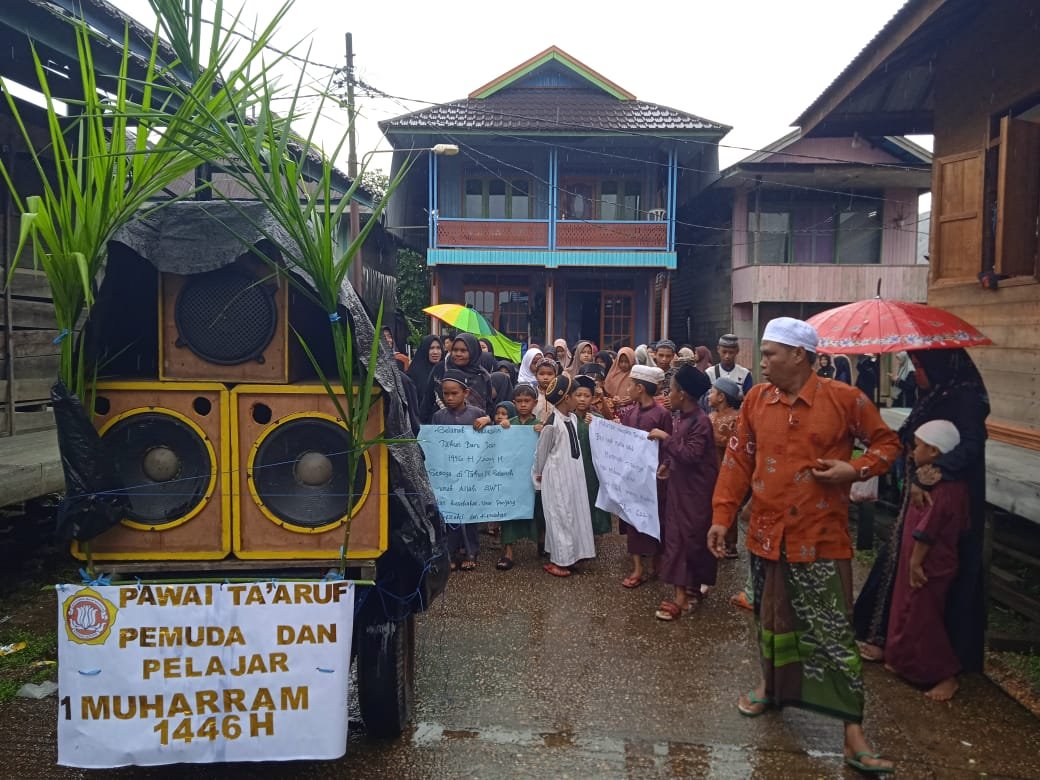 Pawai Ta'aruf Pemuda dan Pelajar se-Kelurahan Montallat II