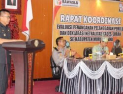 Pj Bupati Mura Rakor Evaluasi Penanganan Pelanggaran Pemilu dan Deklarasi Netralitas