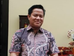 Kenang Kebaikan Almarhum Bapak Agon, Ketua Fraksi PDI-P Bebie Ajak Warga Teladani Sifat Ramah