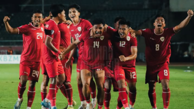 Selebrasi Timnas Indonesia usai berhasil unggul atas Myanmar