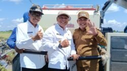 Rahmanto Muhidin Hadiri Kegiatan Panen Raya Padi Se Kalimantan Tengah