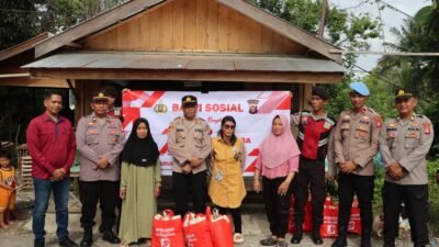 Peringati Hari Bhayangkara ke-79, Polres Murung Raya Salurkan Bansos kepada Masyarakat Kurang Mampu