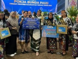 Pokja dan Bunda PAUD Desa Olung Hanangan Murung Raya Sama-sama Raih Harapan II di Tingkat Provinsi.