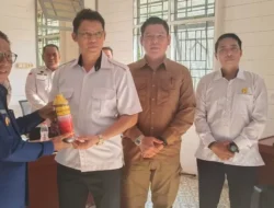 Dukung Swasembada Nasional, Bupati Mura Serahkan Bantuan Pertanian Besar untuk 161 Kelompok Tani