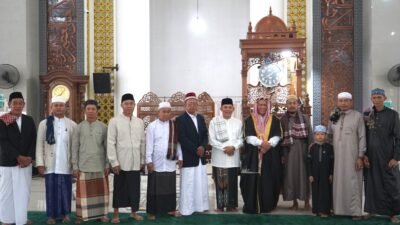 Pemkab Mura Perkuat Tali Silaturahmi Melalui Salat Idulfitri Berjamaah