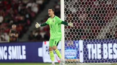 Kiper Timnas Indonesia